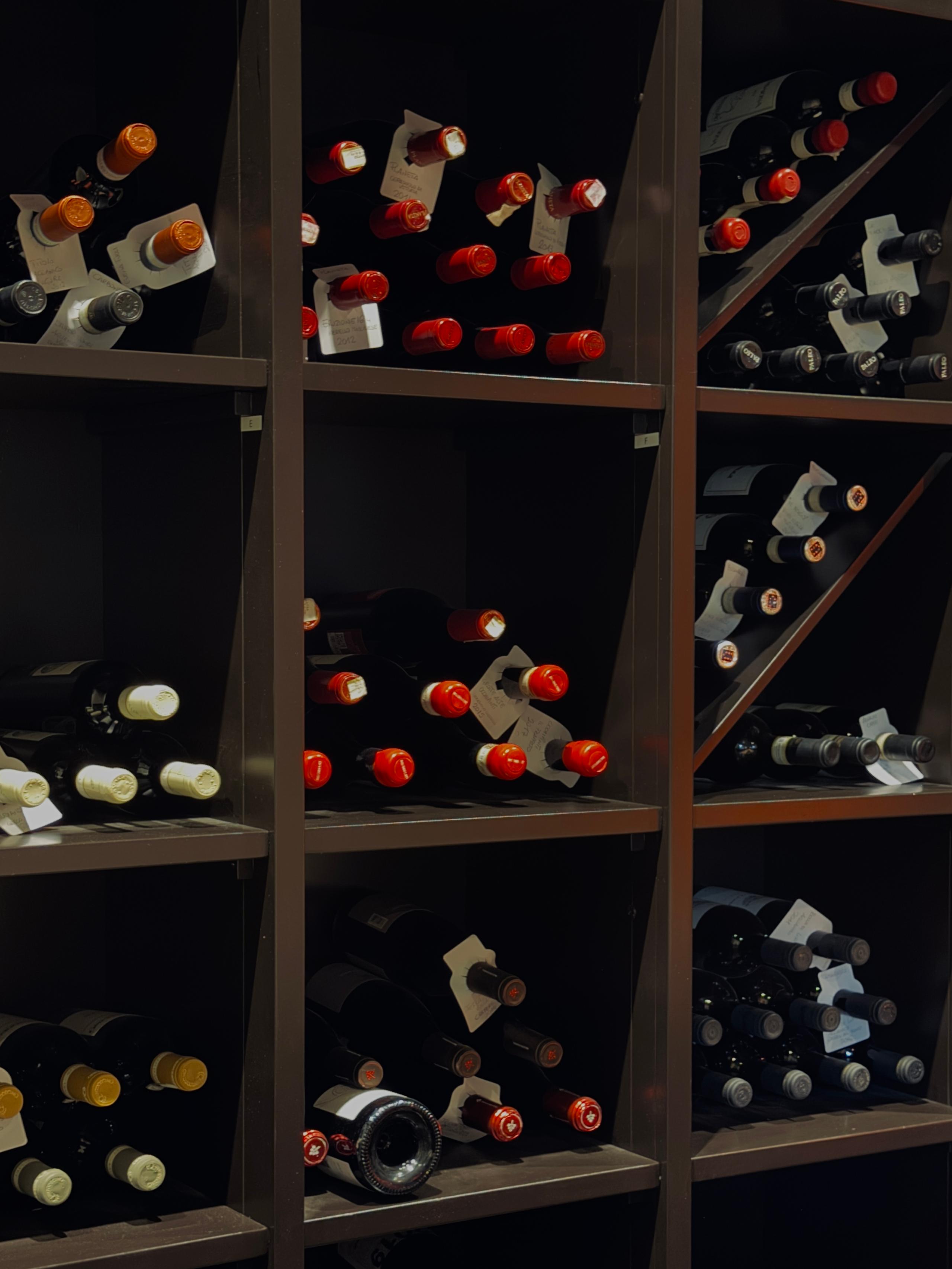La tavola in cantina gallery - 1